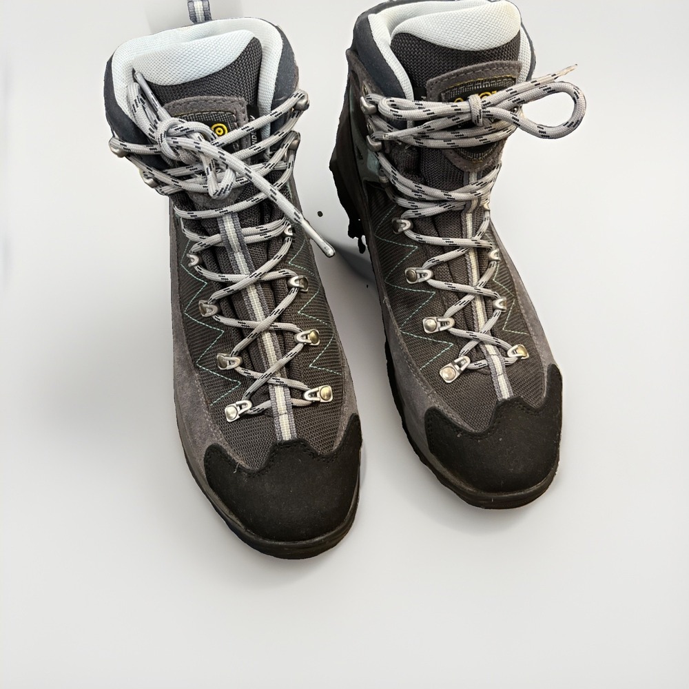 Asolo Finder GV ML Women Hiking Shoe Sz 9.5 Gray Pool Side Lace Up Low Top